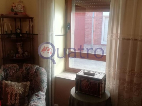 Gran casa con patio y garaje en el centro de San Martín del Camino