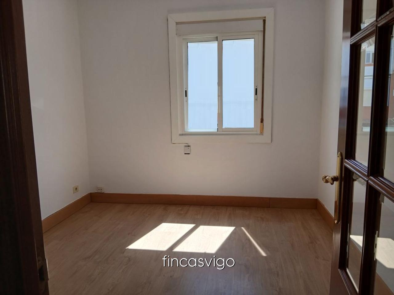 178940800772600173448_178940798568 COQUETO PISO REFORMADO Y MUY LUMINOSO EN TEIS