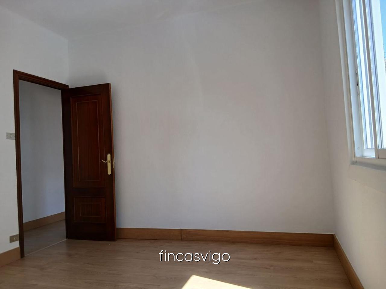 178940800806000173448_178940798667 COQUETO PISO REFORMADO Y MUY LUMINOSO EN TEIS