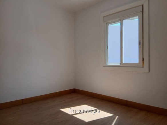 COQUETO PISO REFORMADO Y MUY LUMINOSO EN TEIS