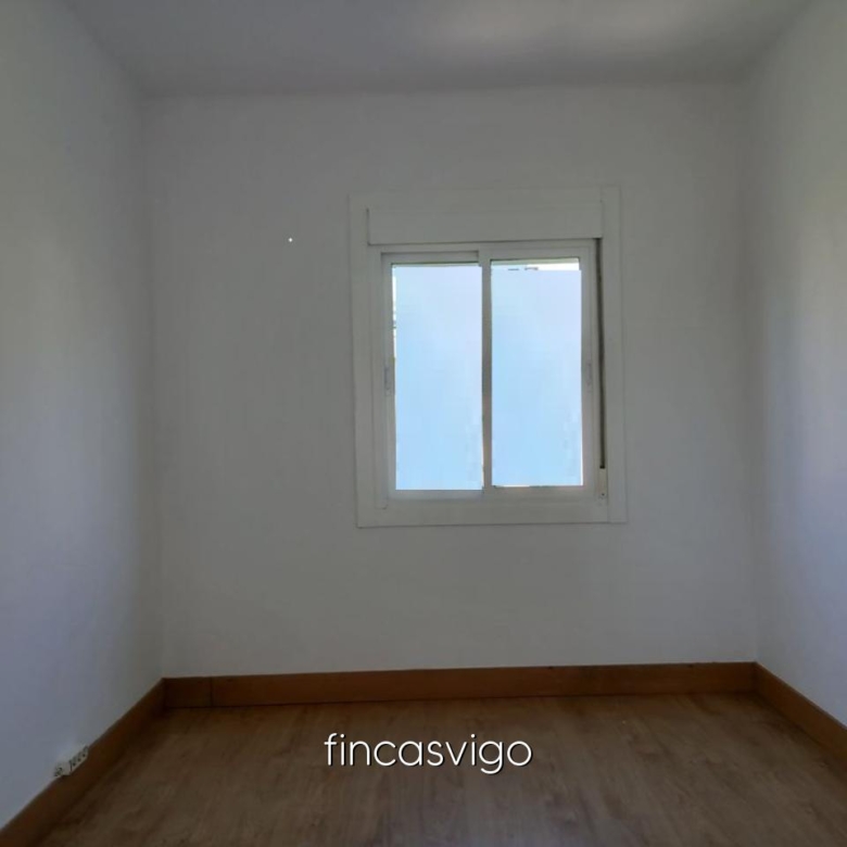 COQUETO PISO REFORMADO Y MUY LUMINOSO EN TEIS