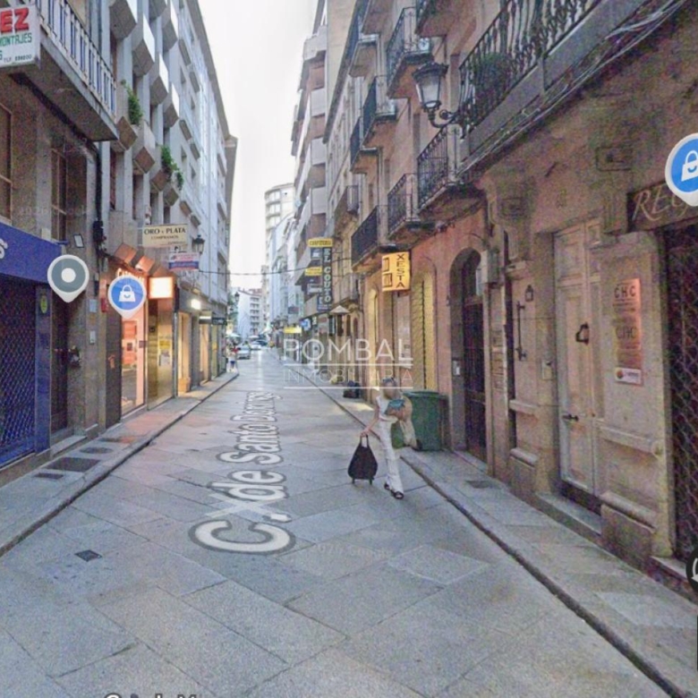 Local en Ourense
