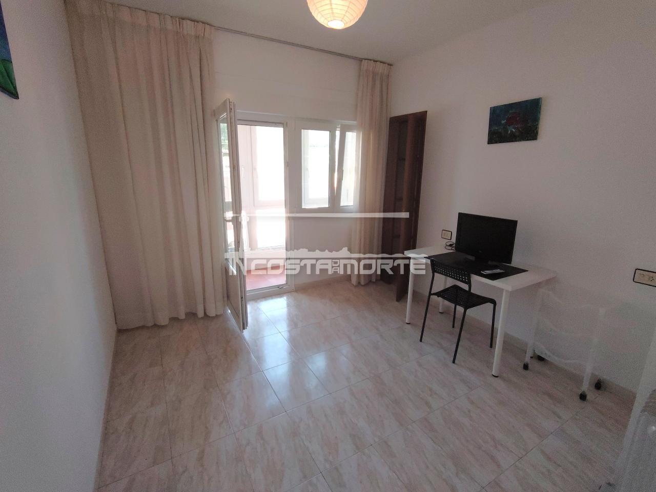 178948830126100173468_178948811944 ¡Espacio para todos! Piso de 100 m² con 4 dormitorios en Cee