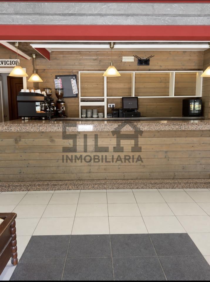 178949397650300045933_178949389097 VENTA EDIFICIO (RESTAURANTE Y 2 VIVIENDAS)