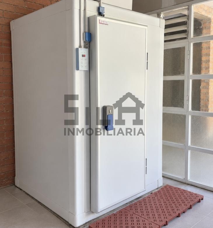 VENTA EDIFICIO (RESTAURANTE Y 2 VIVIENDAS)