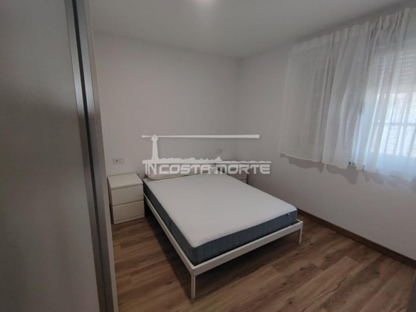 Piso reformado a estrenar en Cee – 3 dormitorios