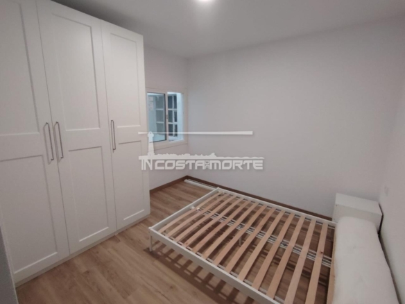 Piso reformado a estrenar en Cee – 3 dormitorios