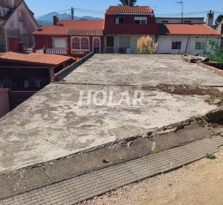 Almacen con parking