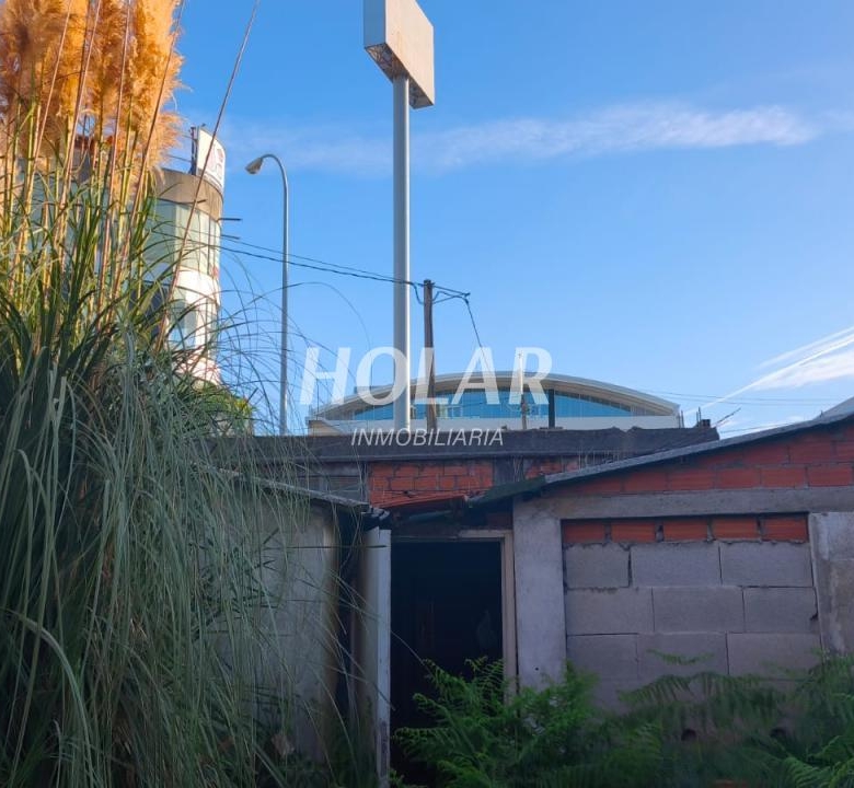 Almacen con parking
