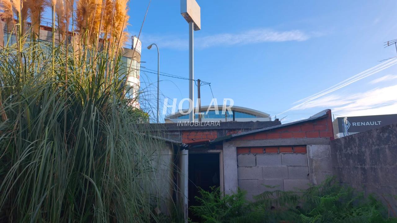 178997702324600029689_178997674090 Almacen con parking