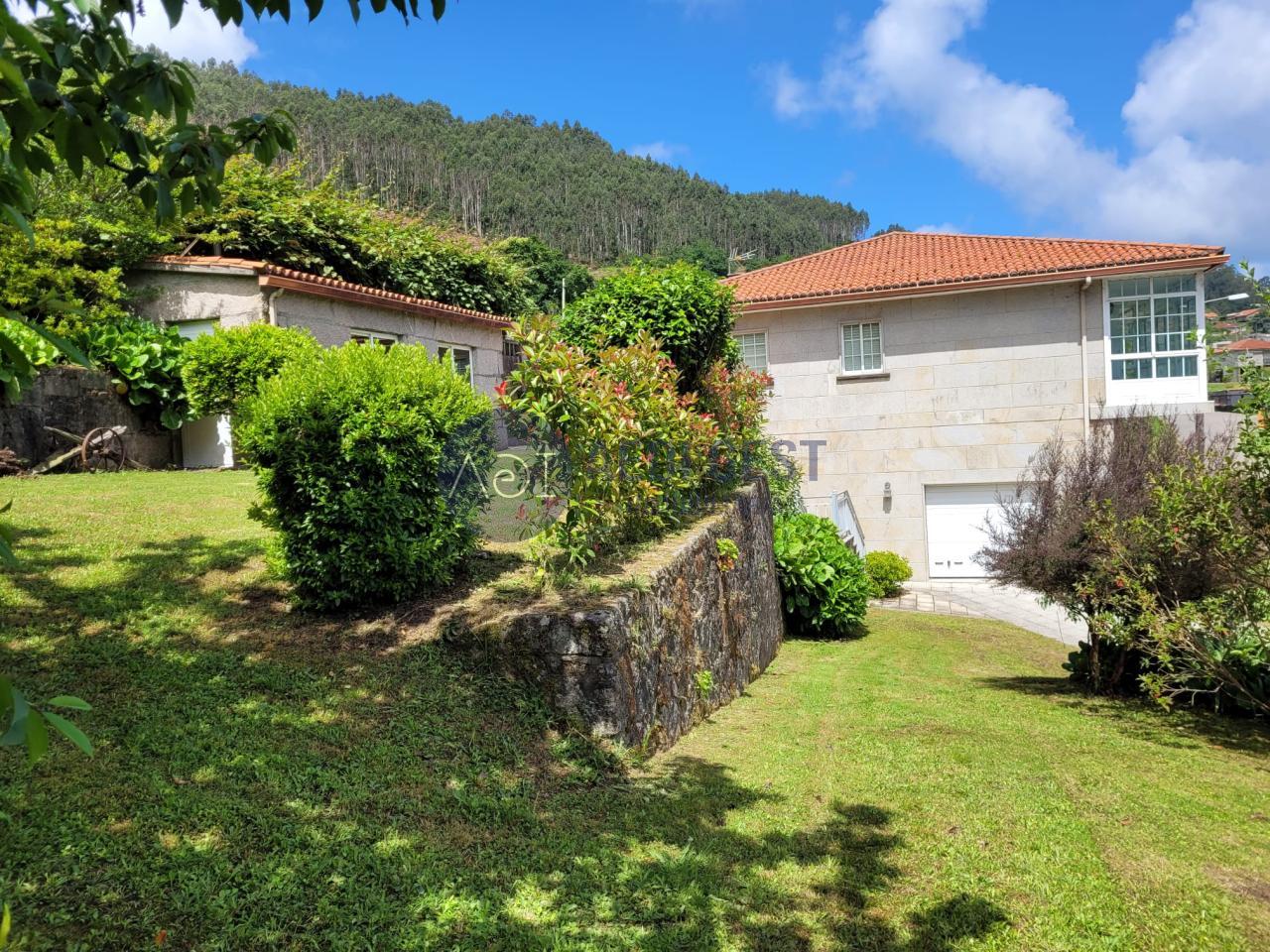179015852258500045029_178059051032 Casa en COUSO