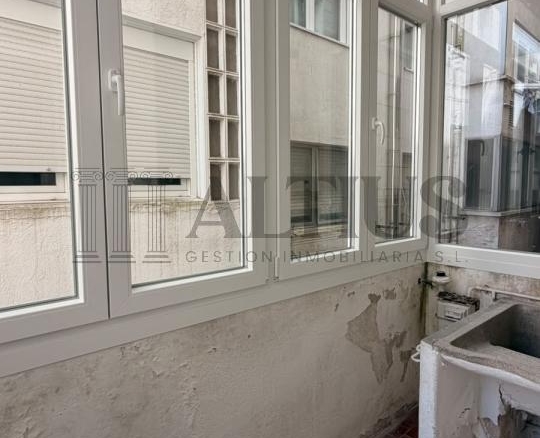 Amplio piso de 180 m² ideal para oficinas en Rúa Doutor Teixeiro – Santiago de Compostela