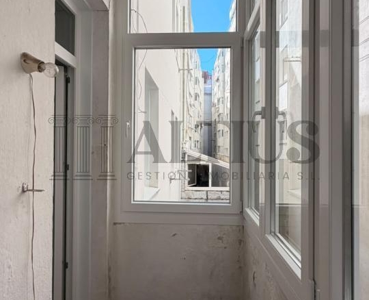 Amplio piso de 180 m² ideal para oficinas en Rúa Doutor Teixeiro – Santiago de Compostela