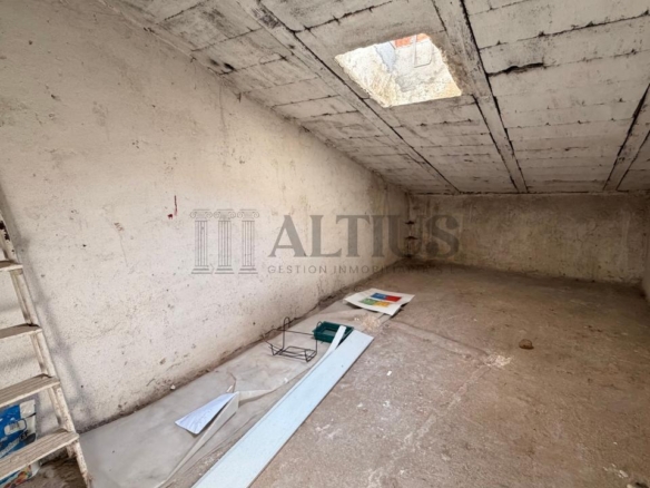 Amplio piso de 180 m² ideal para oficinas en Rúa Doutor Teixeiro – Santiago de Compostela