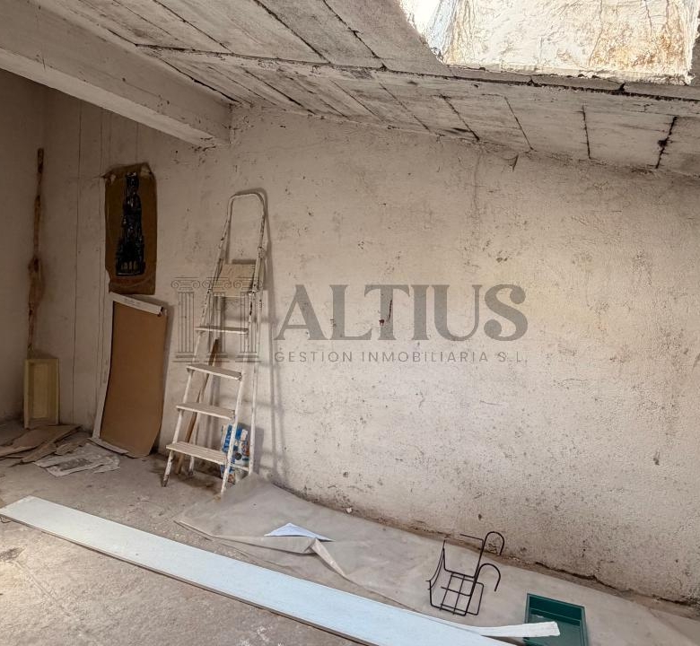 Amplio piso de 180 m² ideal para oficinas en Rúa Doutor Teixeiro – Santiago de Compostela