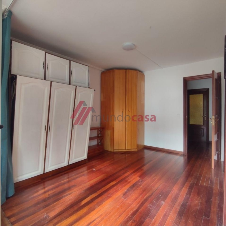 Cuatro habitaciones grandes