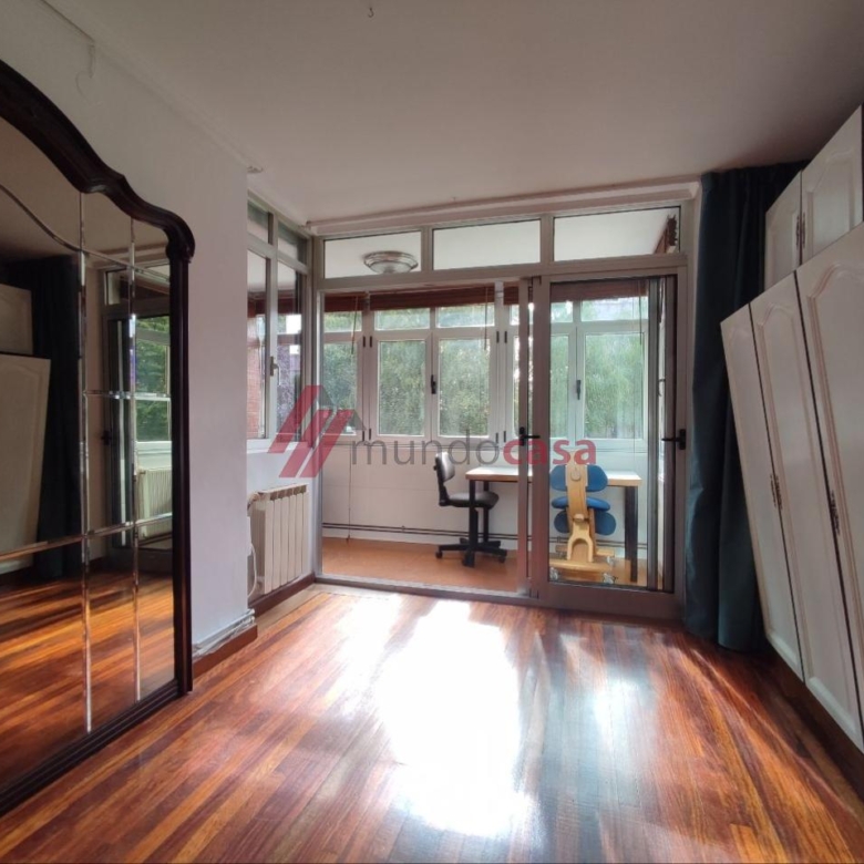 Cuatro habitaciones grandes