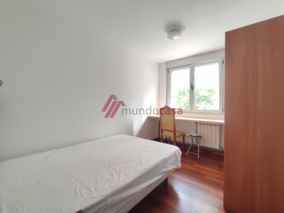 Cuatro habitaciones grandes