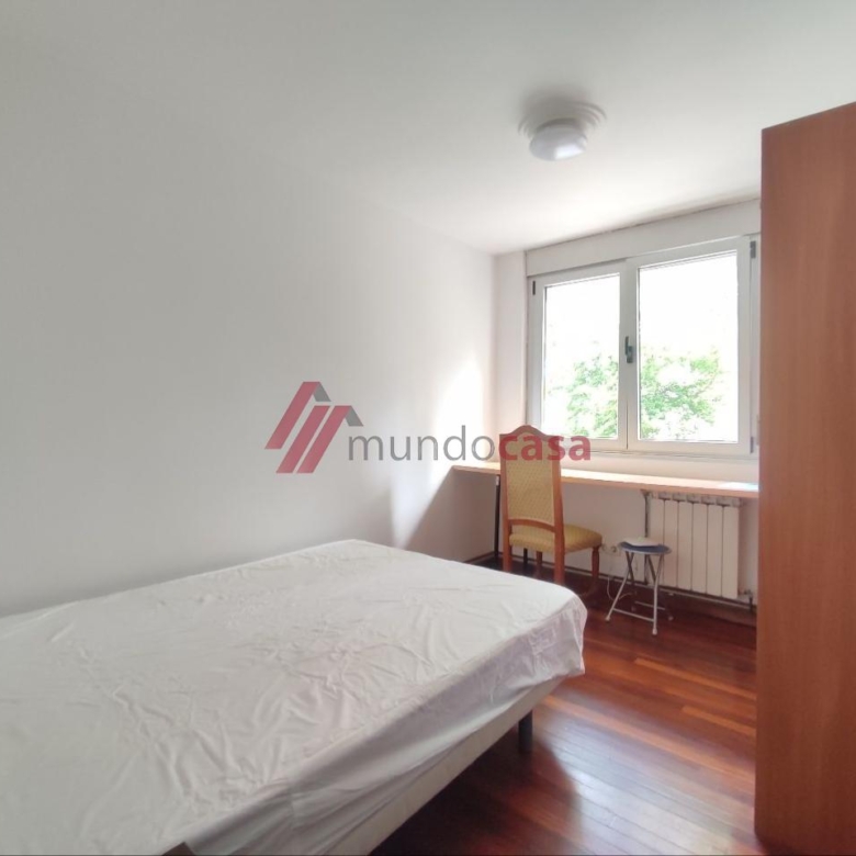 Cuatro habitaciones grandes