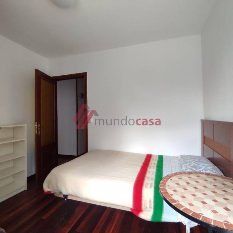 Cuatro habitaciones grandes