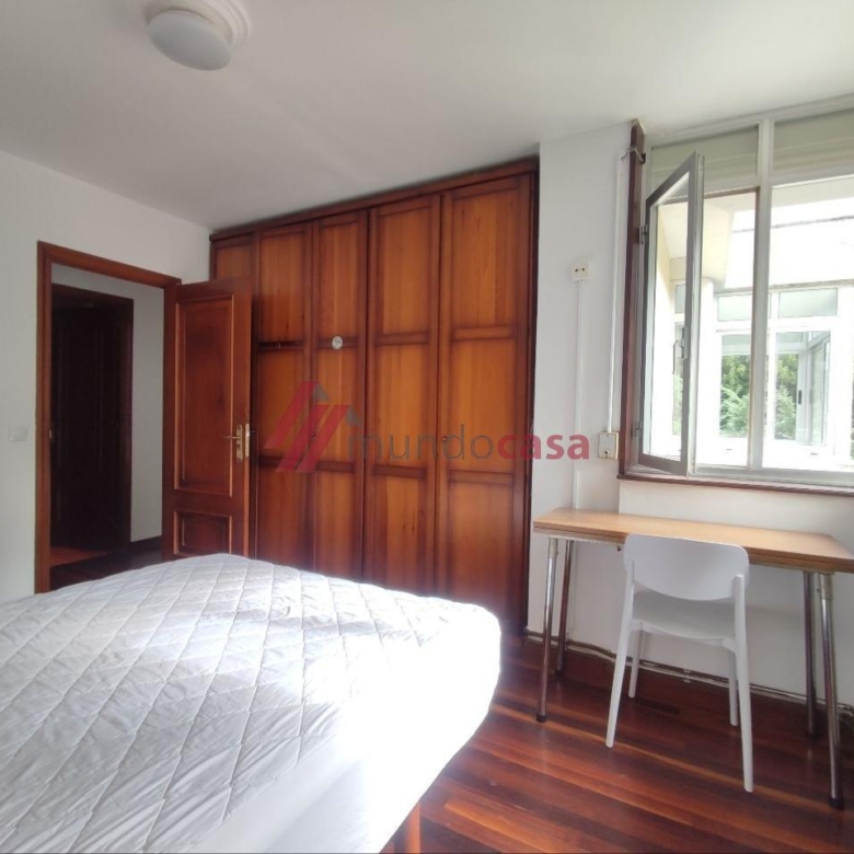 Cuatro habitaciones grandes