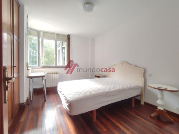 Cuatro habitaciones grandes