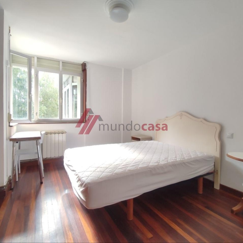 Cuatro habitaciones grandes