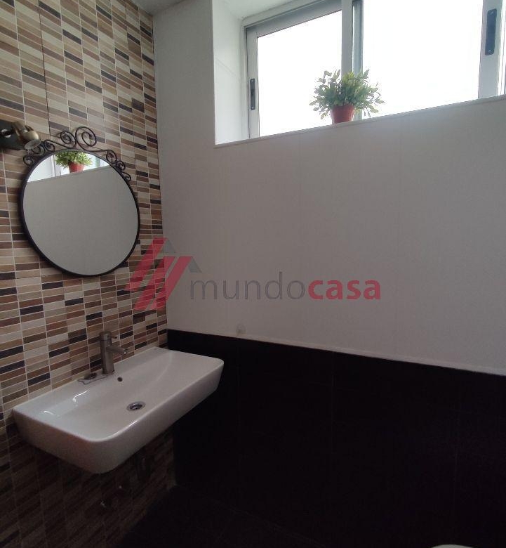 Cuatro habitaciones grandes
