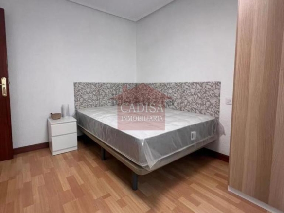 ALQUILER DE DOS HABITACIONES PARA ESTUDIANTES.REF:10657