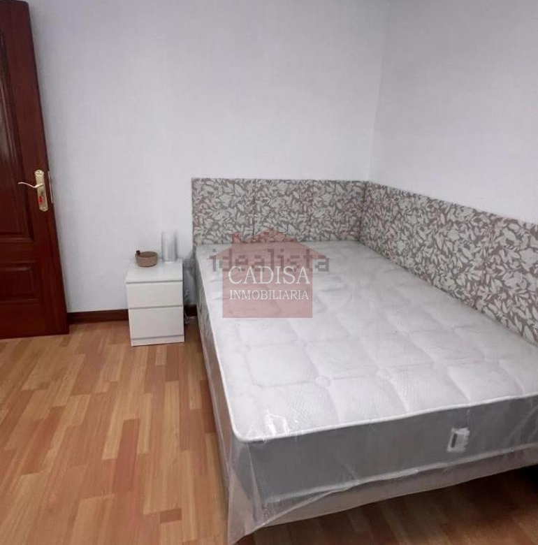 ALQUILER DE DOS HABITACIONES PARA ESTUDIANTES.REF:10657