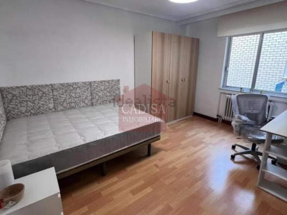 ALQUILER DE DOS HABITACIONES PARA ESTUDIANTES.REF:10657