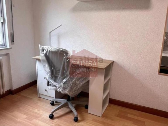 ALQUILER DE DOS HABITACIONES PARA ESTUDIANTES.REF:10657