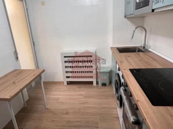 ALQUILER DE DOS HABITACIONES PARA ESTUDIANTES.REF:10657