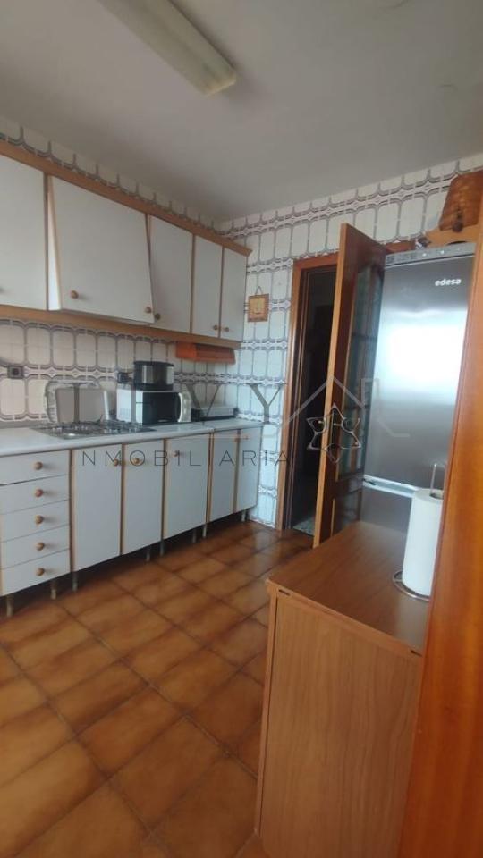 Piso en venta LA PAZ CON PLAZA DE GARAGE