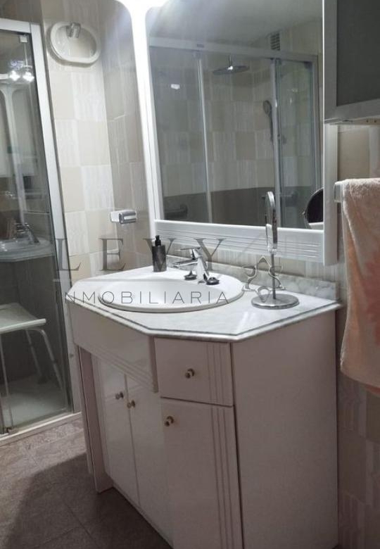 Piso en venta LA PAZ CON PLAZA DE GARAGE