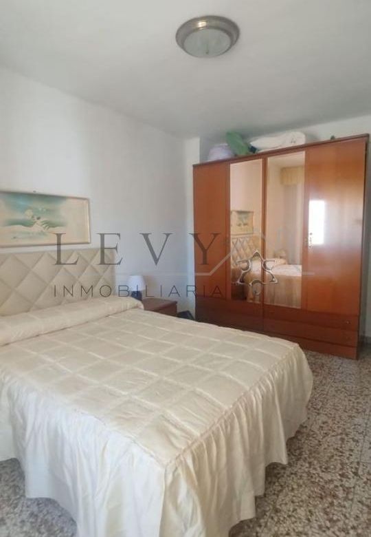 Piso en venta LA PAZ CON PLAZA DE GARAGE