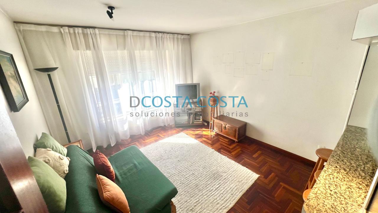 179052548594300173685_179052415870 Se vende piso con terraza al lado de la playa en Ramallosa, Nigrán