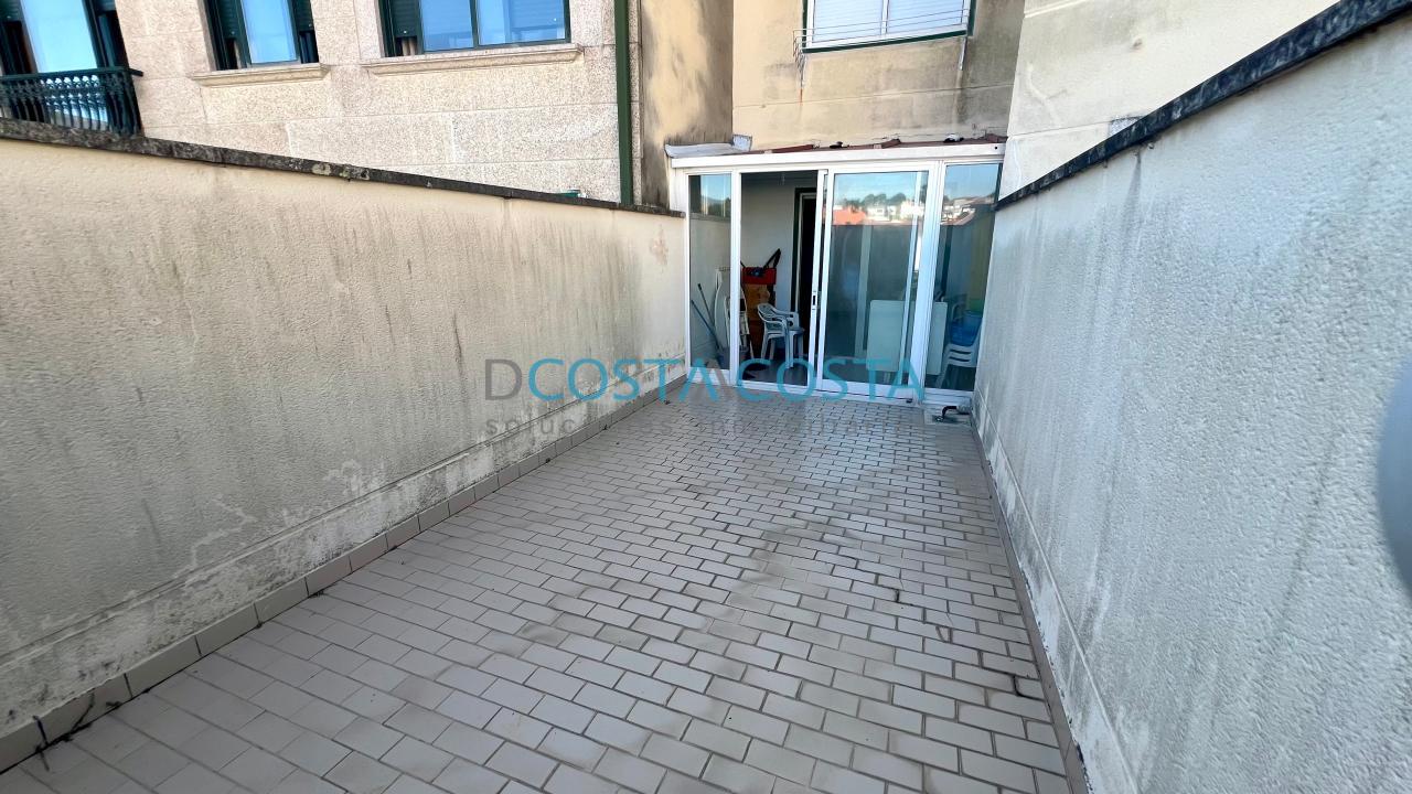 179052548929500173685_179052420878 Se vende piso con terraza al lado de la playa en Ramallosa, Nigrán