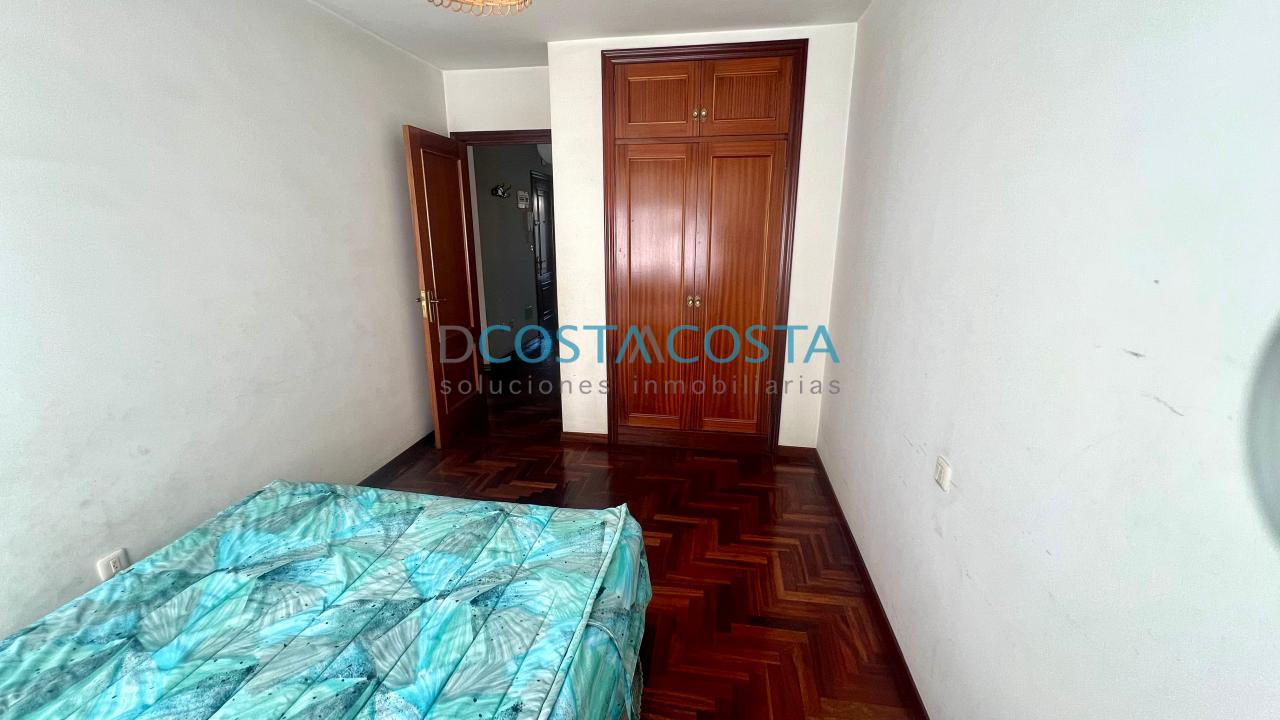 179052549127000173685_179052426889 Se vende piso con terraza al lado de la playa en Ramallosa, Nigrán