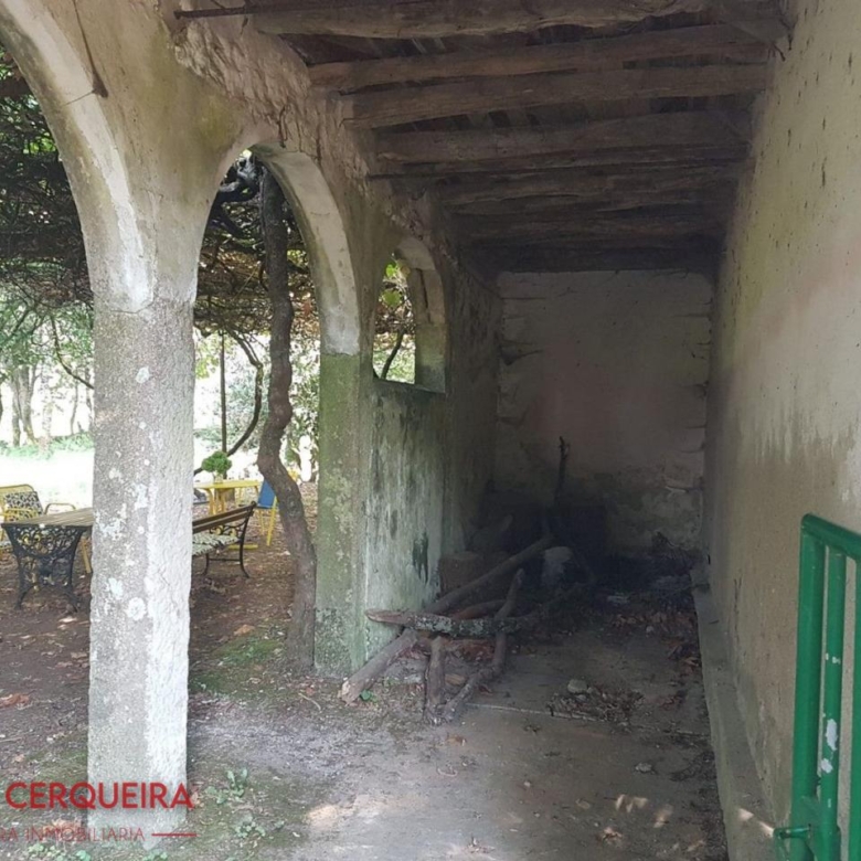 OPORTUNIDAD ÚNICA EN TOMIÑO | CASONA DE 1856 A REFORMAR · 462 M² · 9.420 M² DE FINCA