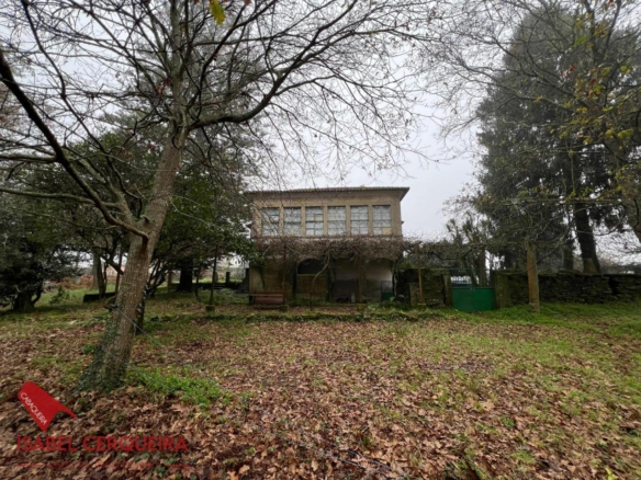 OPORTUNIDAD ÚNICA EN TOMIÑO | CASONA DE 1856 A REFORMAR · 462 M² · 9.420 M² DE FINCA