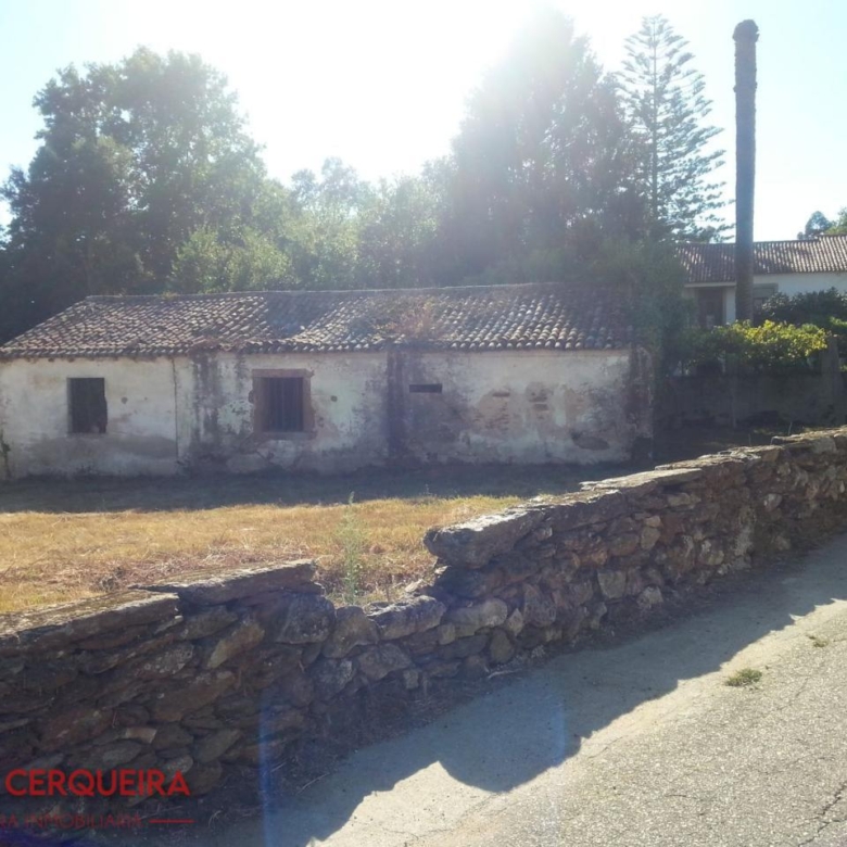 OPORTUNIDAD ÚNICA EN TOMIÑO | CASONA DE 1856 A REFORMAR · 462 M² · 9.420 M² DE FINCA