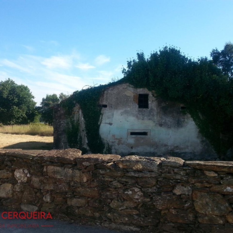OPORTUNIDAD ÚNICA EN TOMIÑO | CASONA DE 1856 A REFORMAR · 462 M² · 9.420 M² DE FINCA