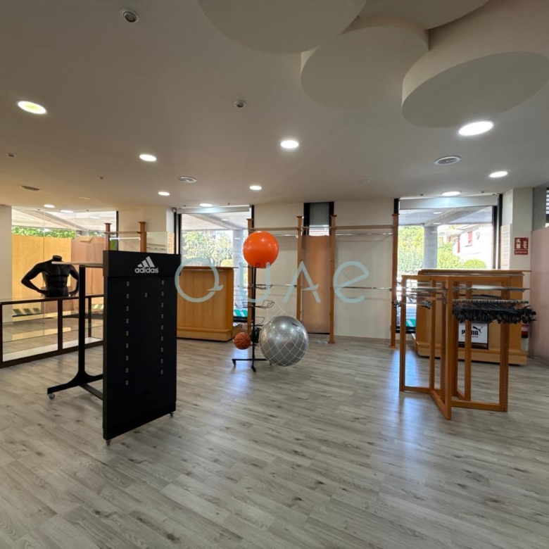 LOCAL COMERCIAL EN VENTA Y ALQUILER A RAMALLOSA
