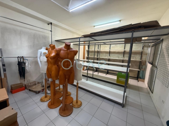 LOCAL COMERCIAL EN VENTA Y ALQUILER A RAMALLOSA