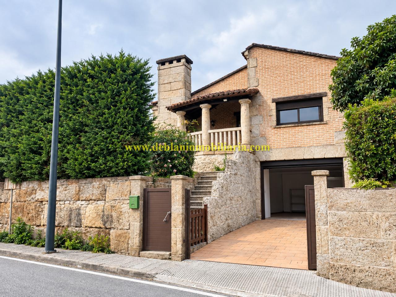 179067194179700046045_179067190517 CHALET DE 202 M2., UBICADO EN LA URBANIZACIÓN POUSA DO BISPO