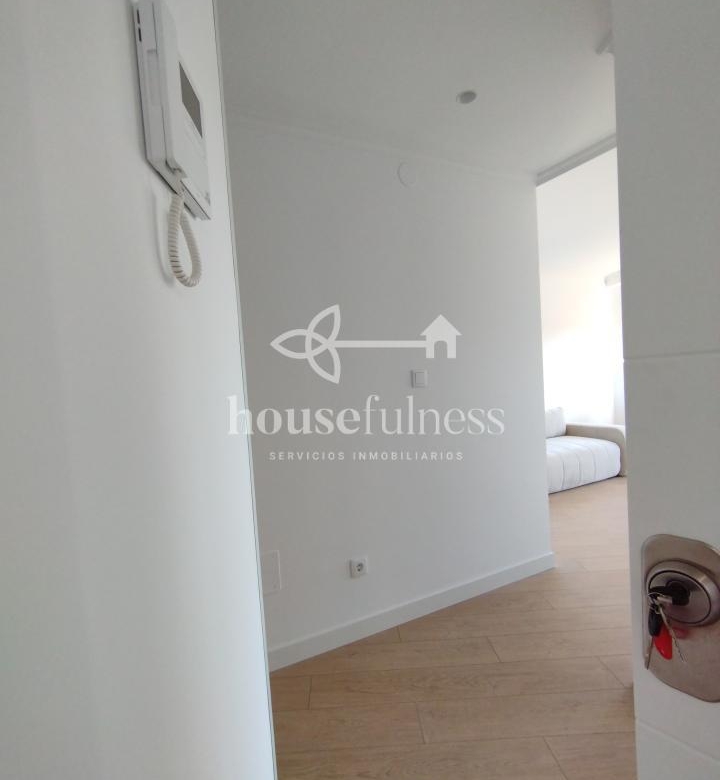 ALQUILER EN CATABOIS – A ESTRENAR – APARTAMENTO CON ASCENSOR Y GARAJE