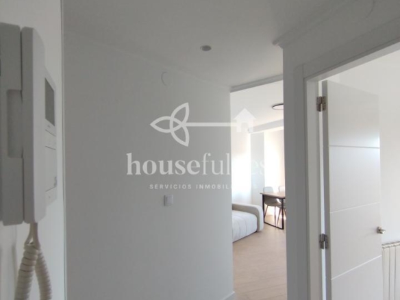 ALQUILER EN CATABOIS – A ESTRENAR – APARTAMENTO CON ASCENSOR Y GARAJE