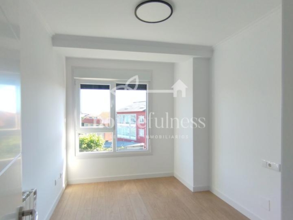 ALQUILER EN CATABOIS – A ESTRENAR – APARTAMENTO CON ASCENSOR Y GARAJE