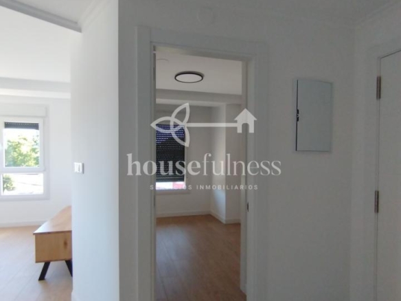ALQUILER EN CATABOIS – A ESTRENAR – APARTAMENTO CON ASCENSOR Y GARAJE